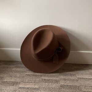 Olive&Pique - Brown Women's Wide Brim Fedora Hat
